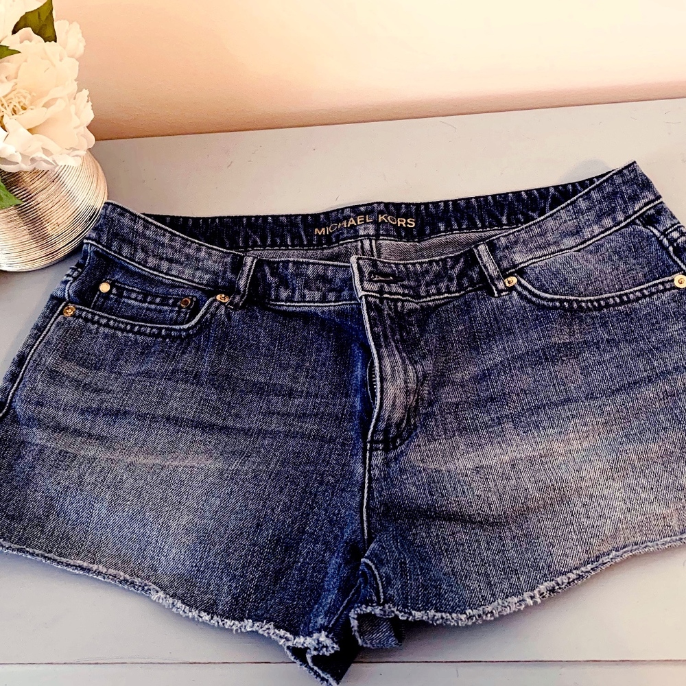 Authentic Michael KORS Denim Shorts Size 10